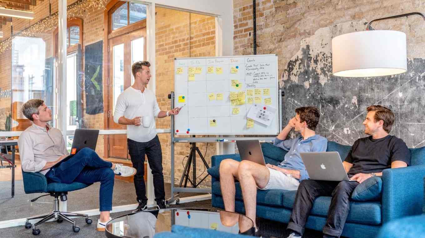 The Digital and Creative Side of Formula 43